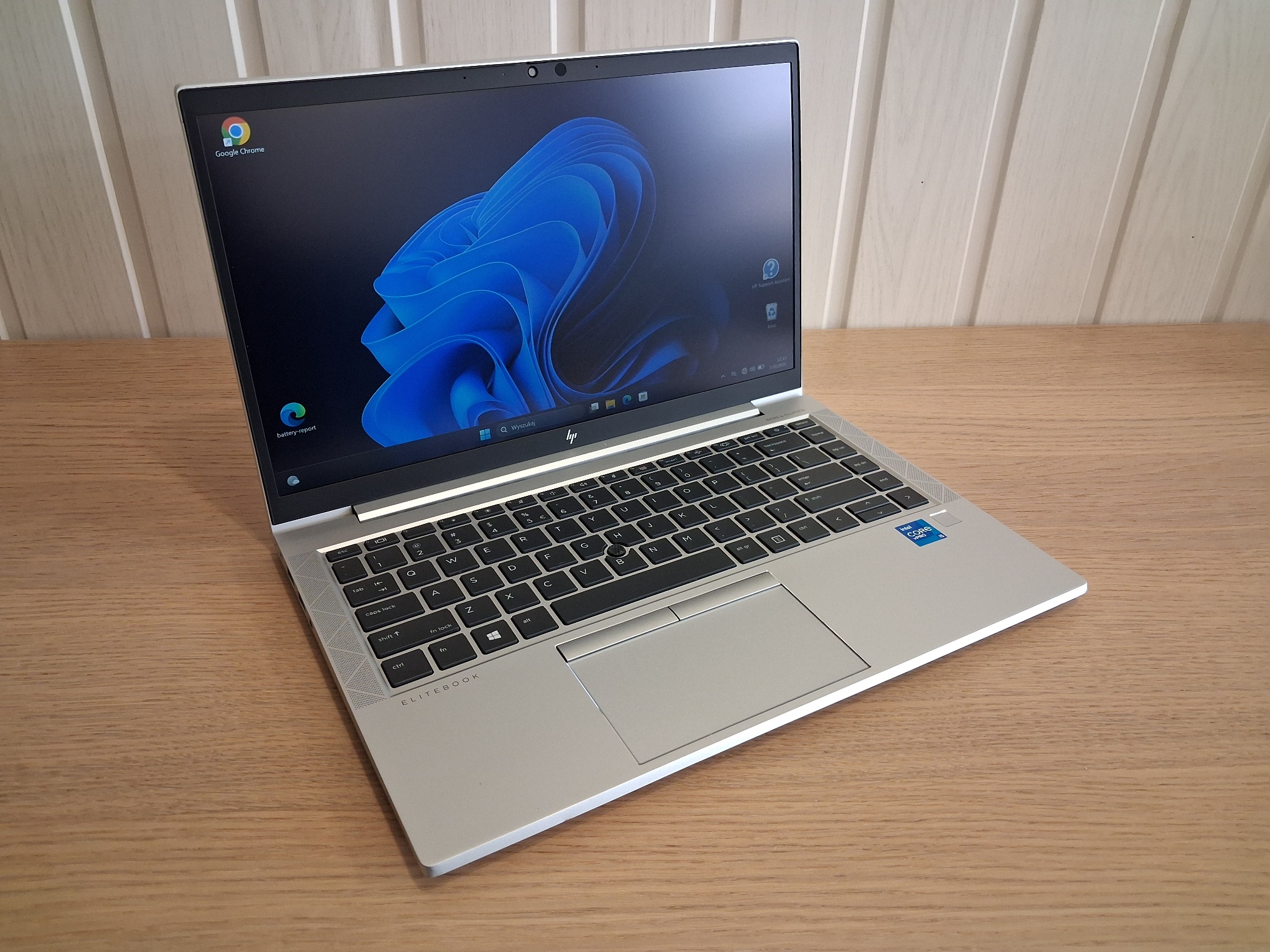 Laptop HP EliteBook 840 G8</br>14" 1920x1080 Full HD</br>I5-1145G7 16GB RAM 256GB SSD HDMI Windows 11 - obrazek 7