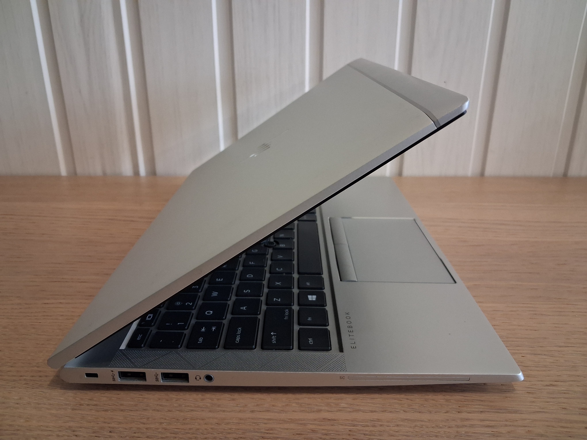 Laptop HP EliteBook 840 G8</br>14" 1920x1080 Full HD</br>I5-1145G7 16GB RAM 256GB SSD HDMI Windows 11 - obrazek 12