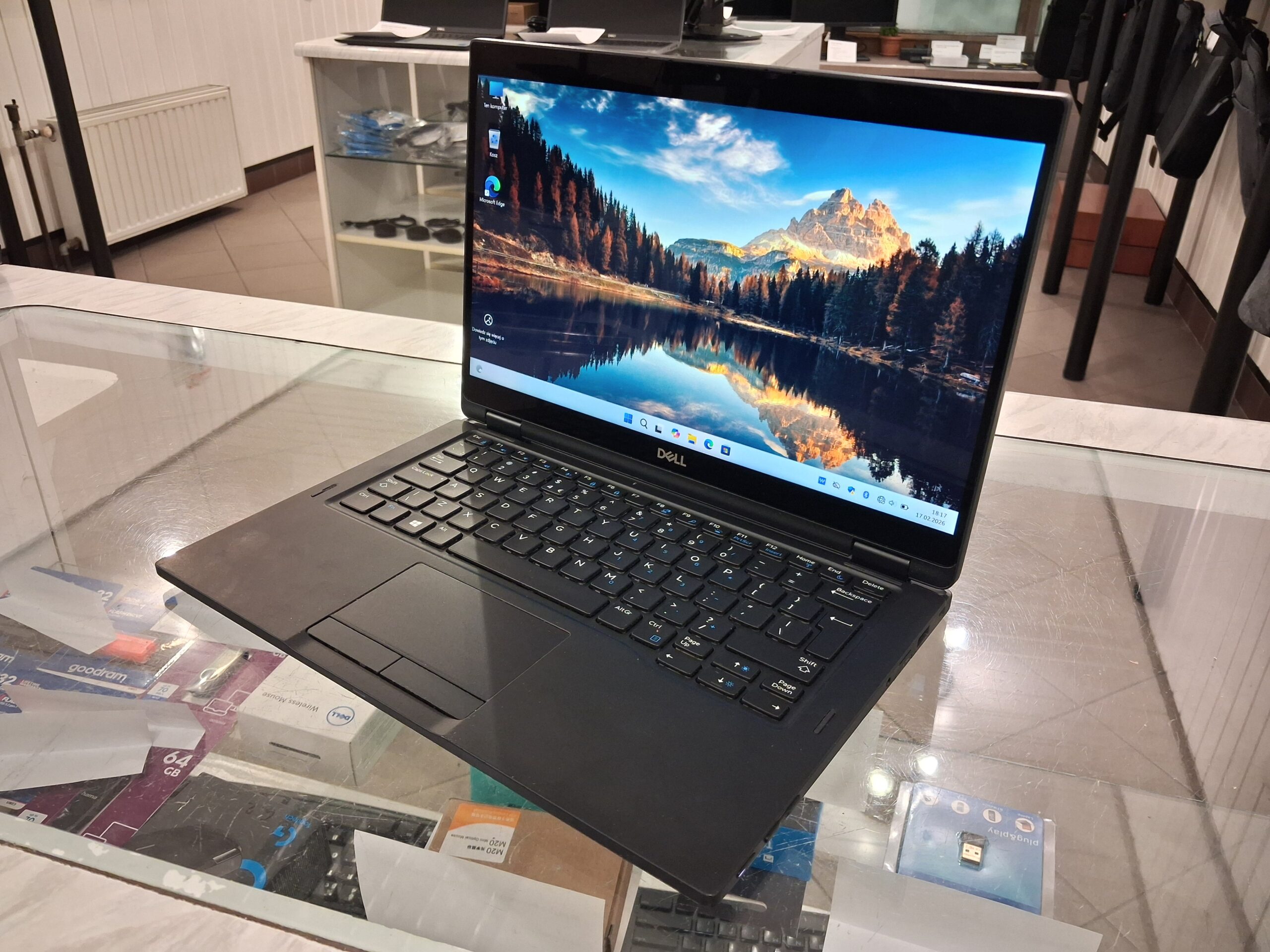 Laptop Dotykowy x360 Dell Latitude 7390 2 w 1</br>13,3" 1920x1080 Full HD</br>I5-8350U 8GB 256GB Windows 11 - obrazek 12